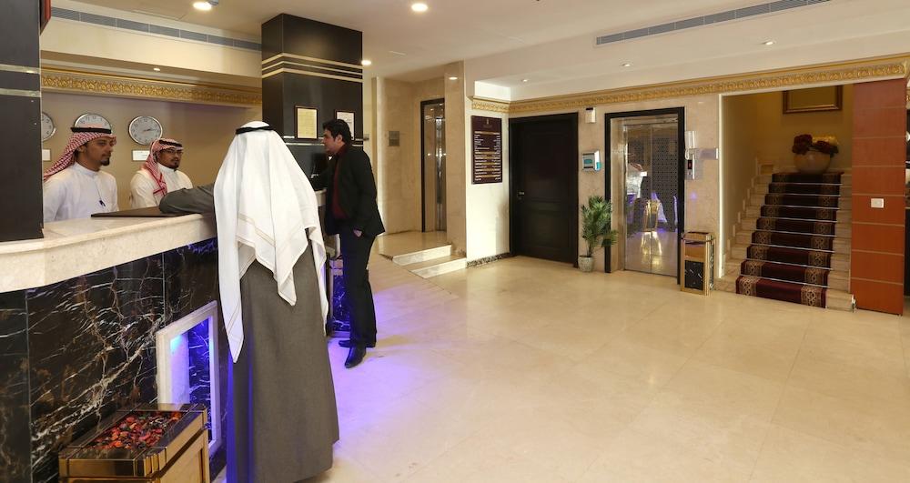 Park Jizan Hotel Buitenkant foto