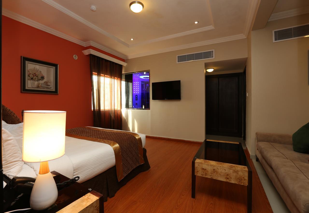 Park Jizan Hotel Buitenkant foto