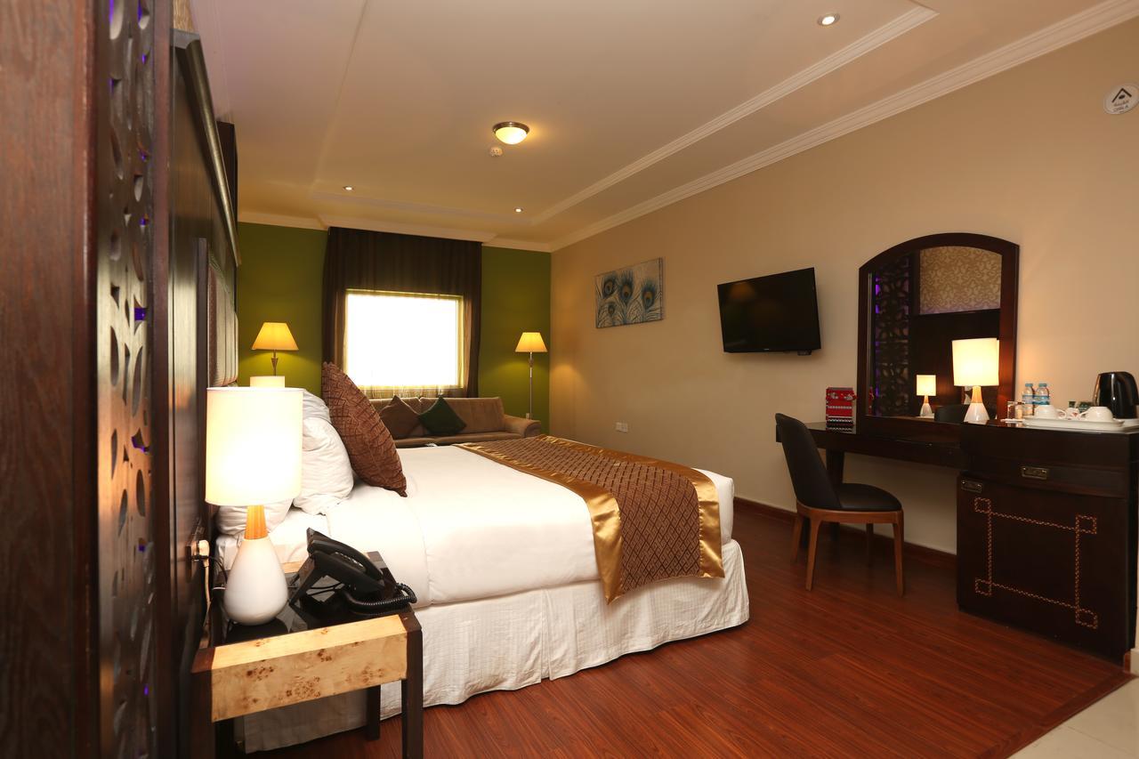 Park Jizan Hotel Buitenkant foto