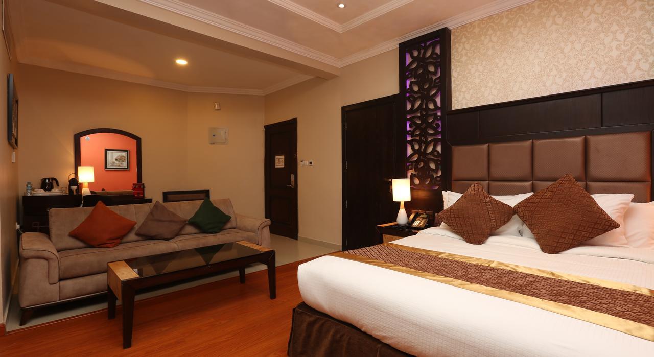 Park Jizan Hotel Buitenkant foto