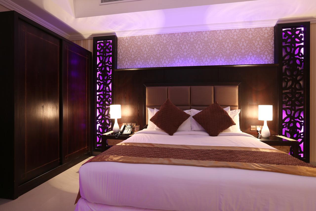 Park Jizan Hotel Buitenkant foto